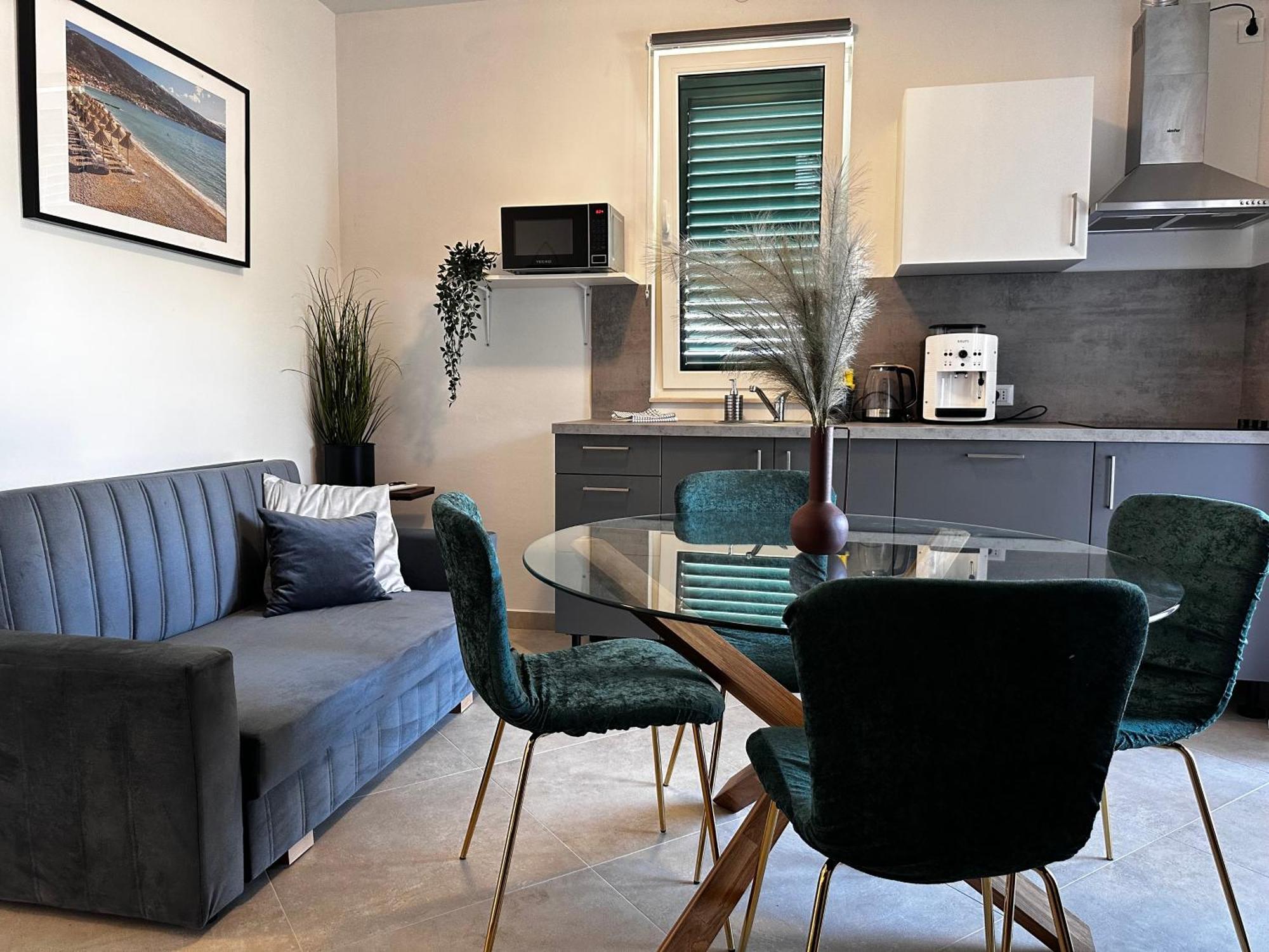 Divine Apartments Baska  Bagian luar foto