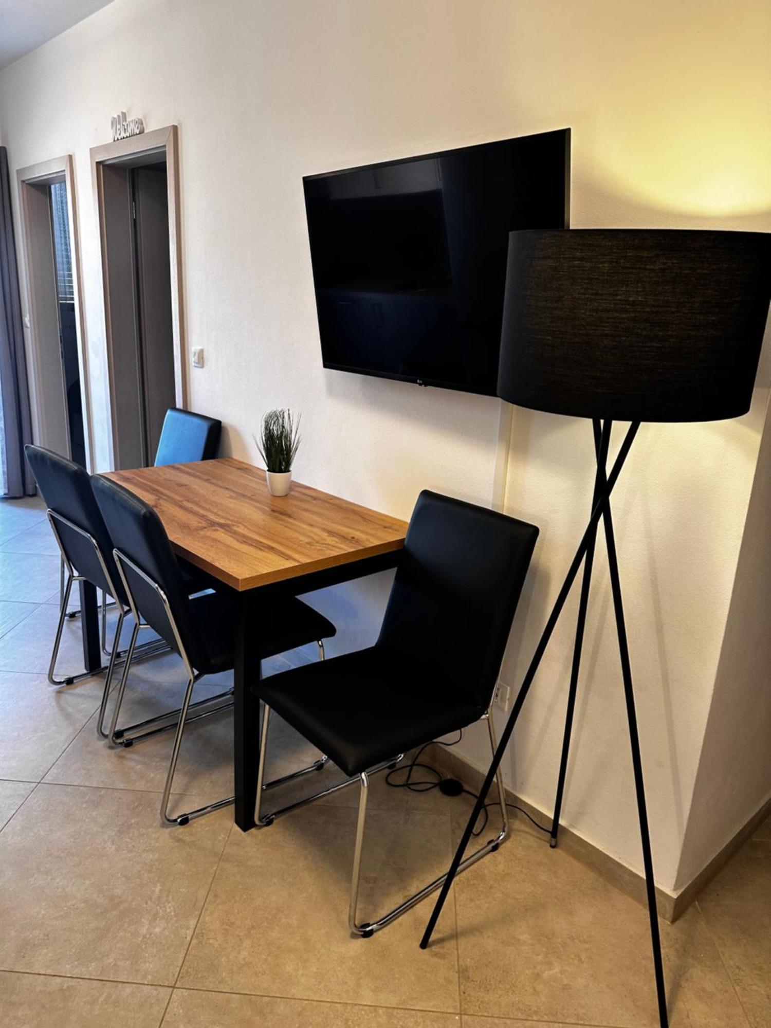 Divine Apartments Baska  Bagian luar foto