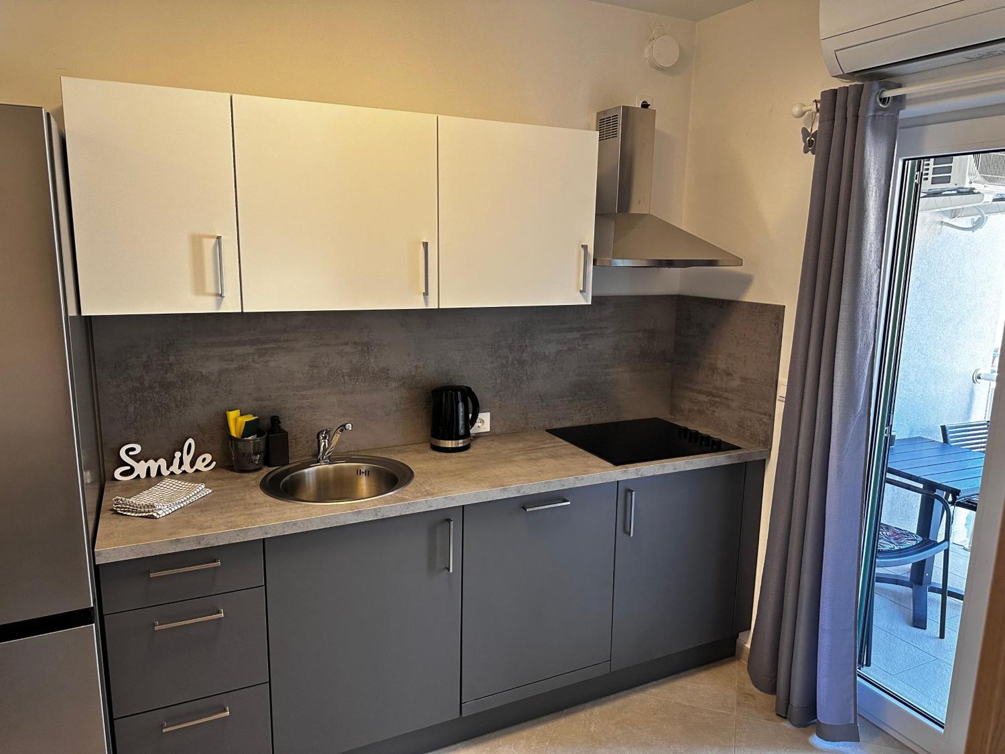 Divine Apartments Baska  Bagian luar foto