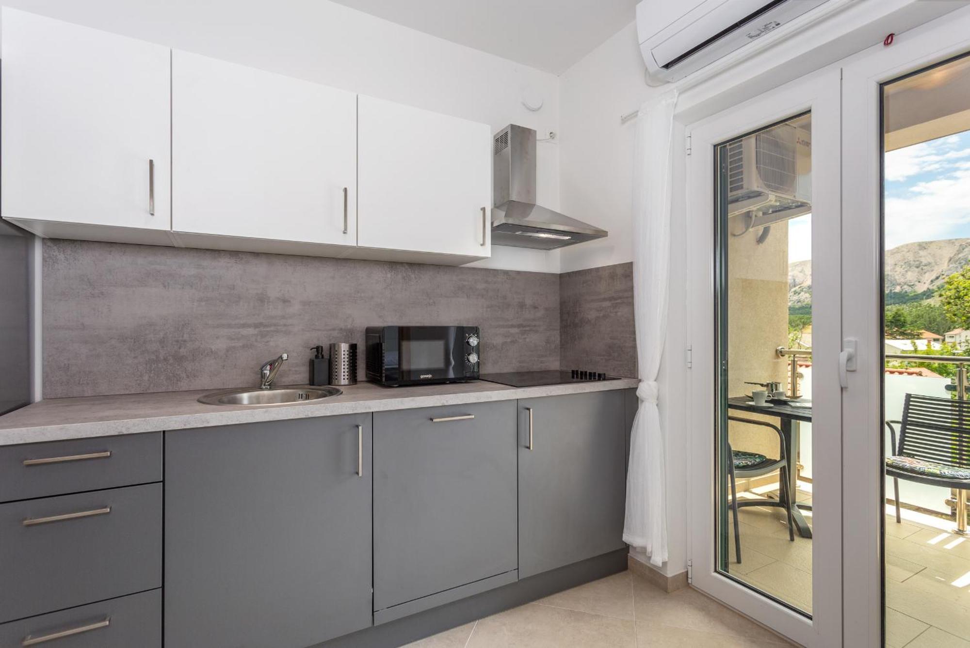 Divine Apartments Baska  Bagian luar foto