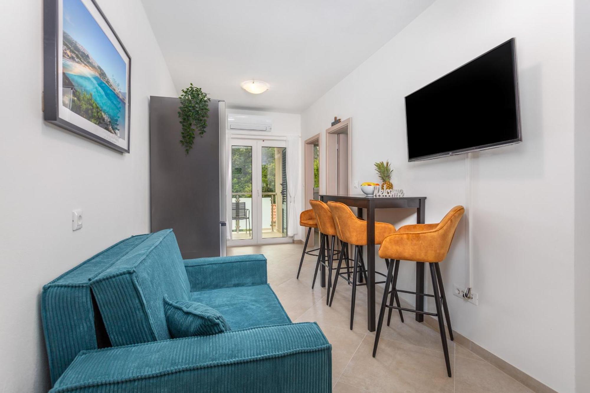 Divine Apartments Baska  Bagian luar foto