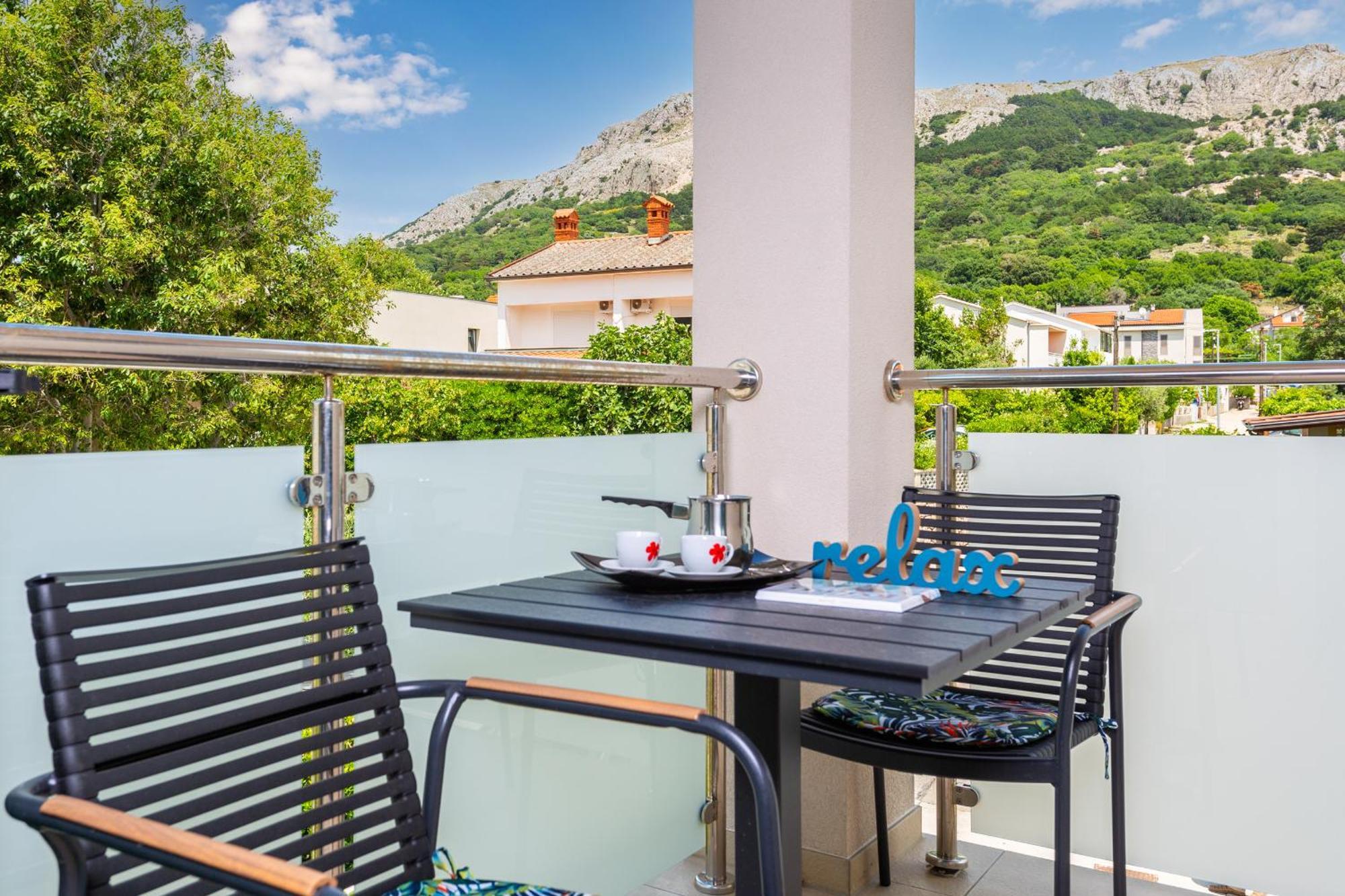 Divine Apartments Baska  Bagian luar foto